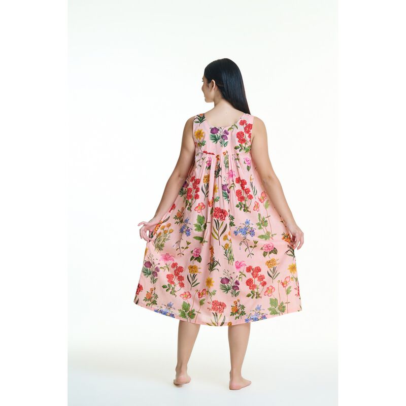 Arabella Lace V Neck image number 1